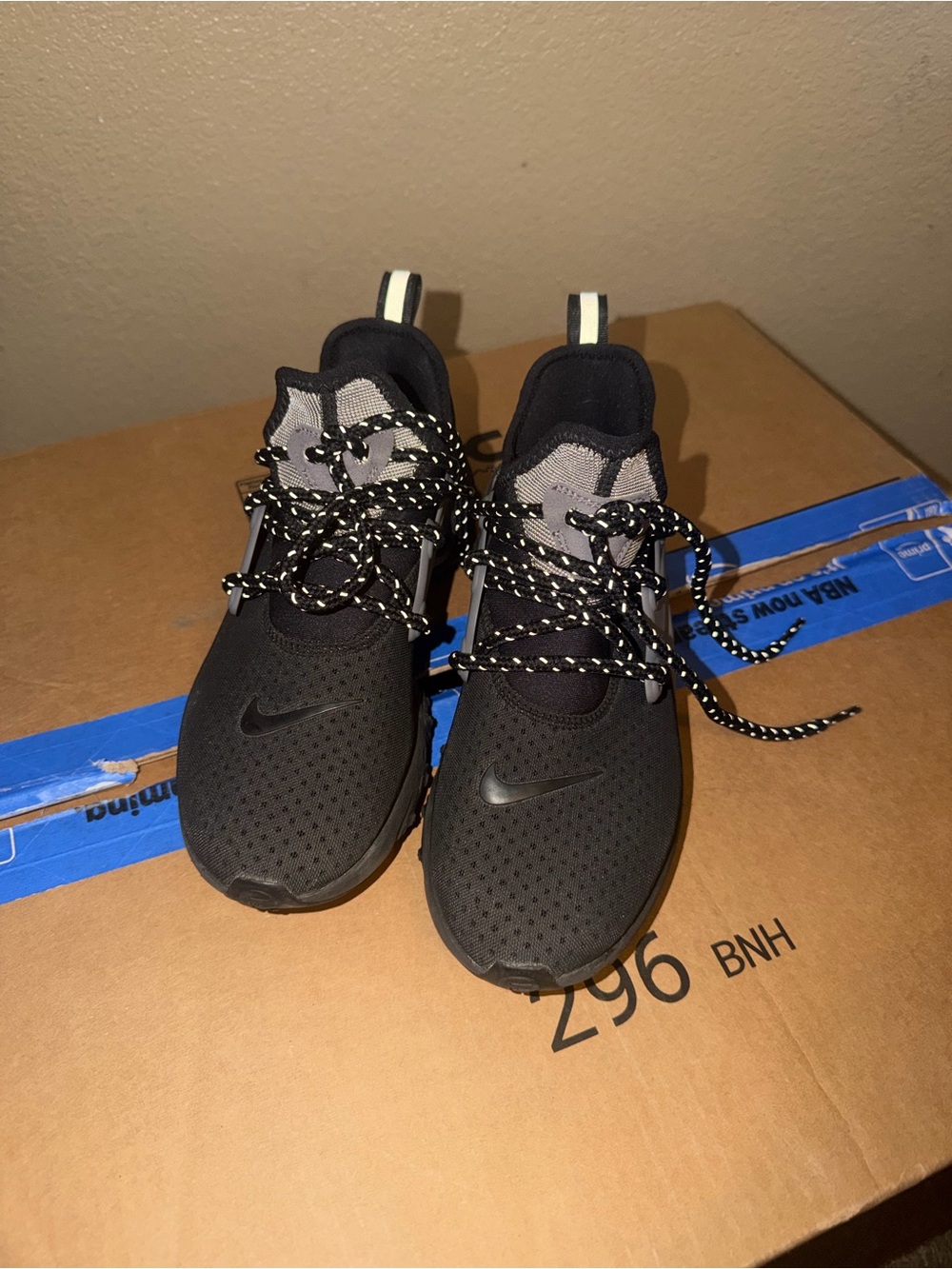 Nike Black and Grey Presto Sneakers